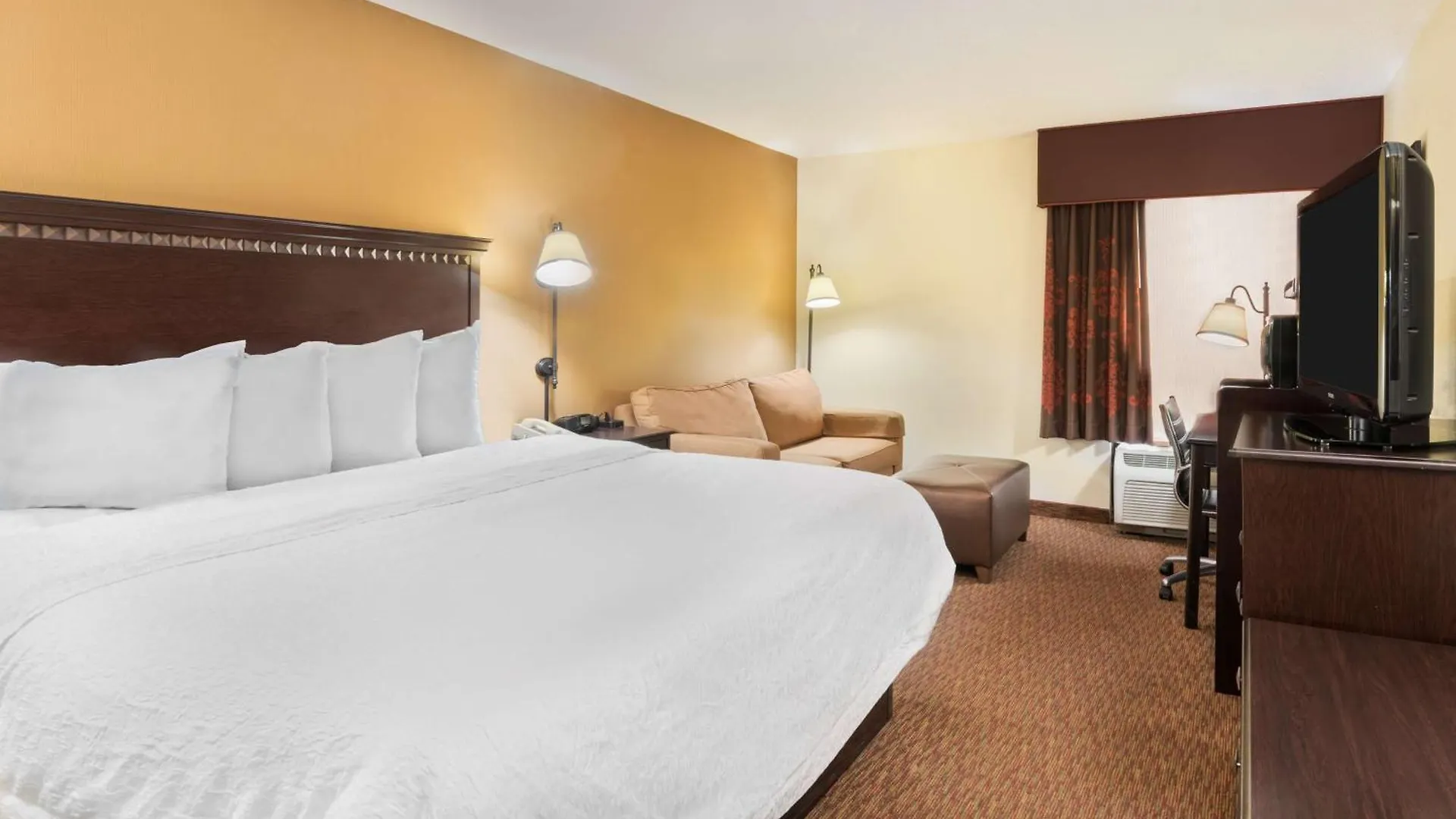 Hampton Inn Charlotte University Place 3*,  United States
