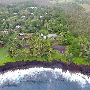  Holiday home Whale House At Kehena United States
